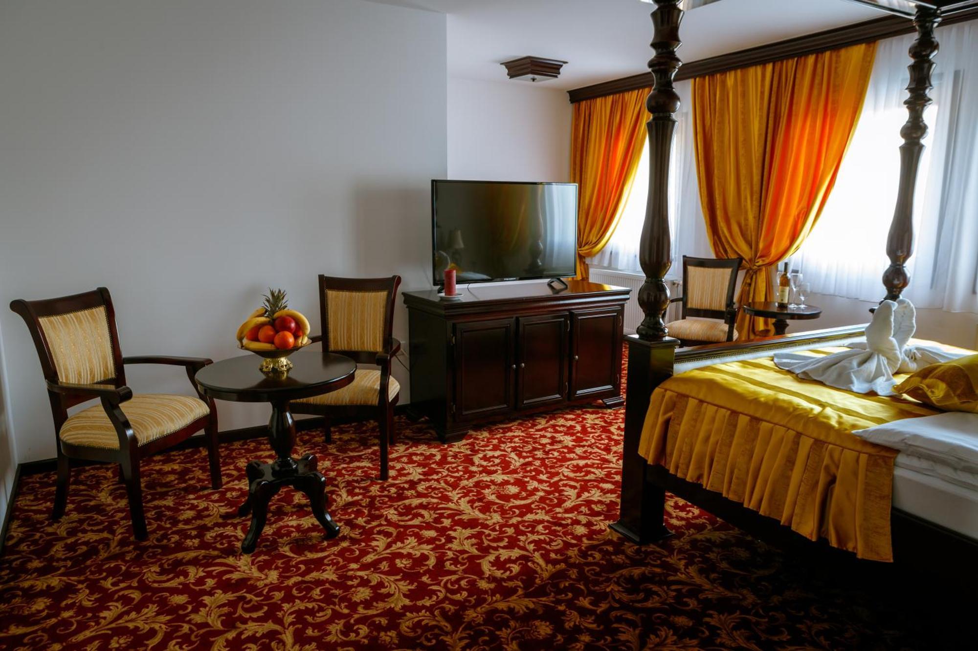 Hotel Zlatarski Zlatnik Нова-Варош Экстерьер фото